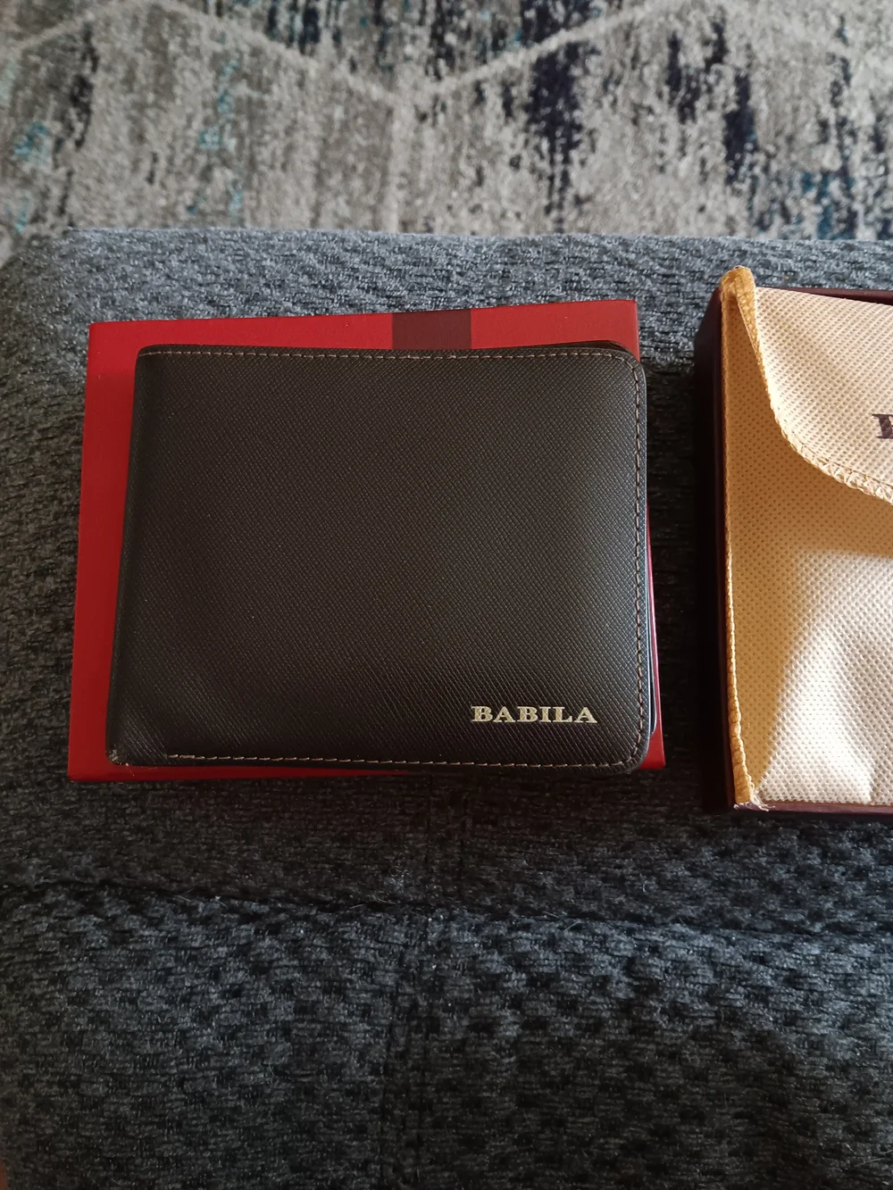 Bila Red Gift Box with Gold Pouch, Brown WALLET